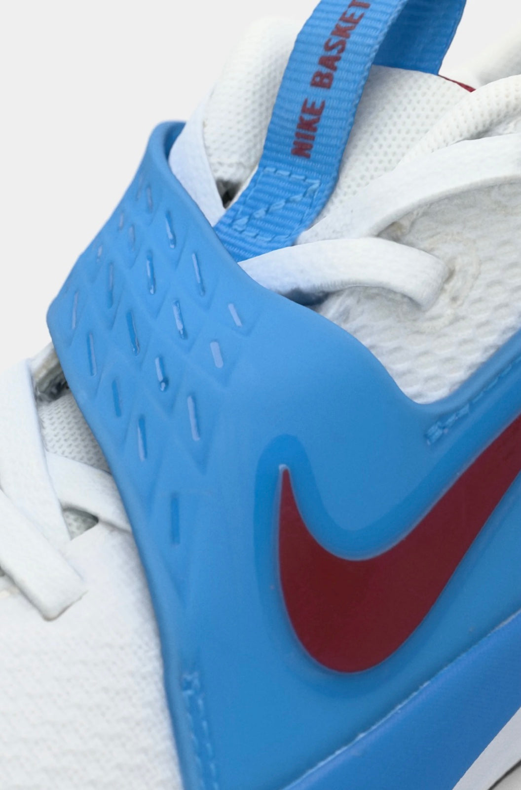  Nike Team Hustle Unisex