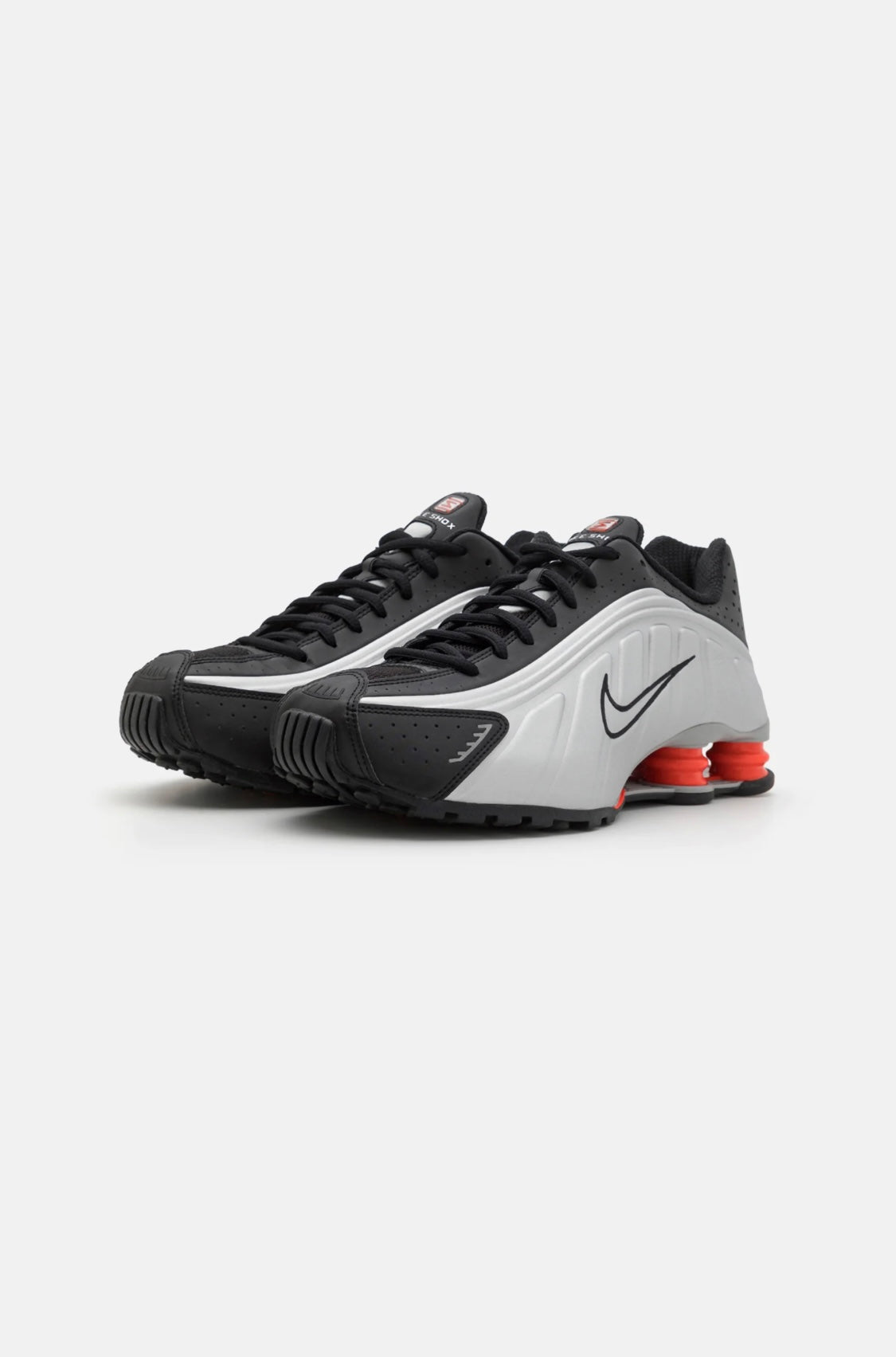 NIke Shox R4